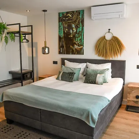 La Boutique Hotel