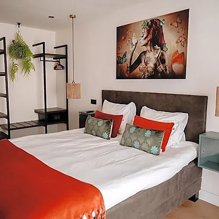 La Boutique Hotel